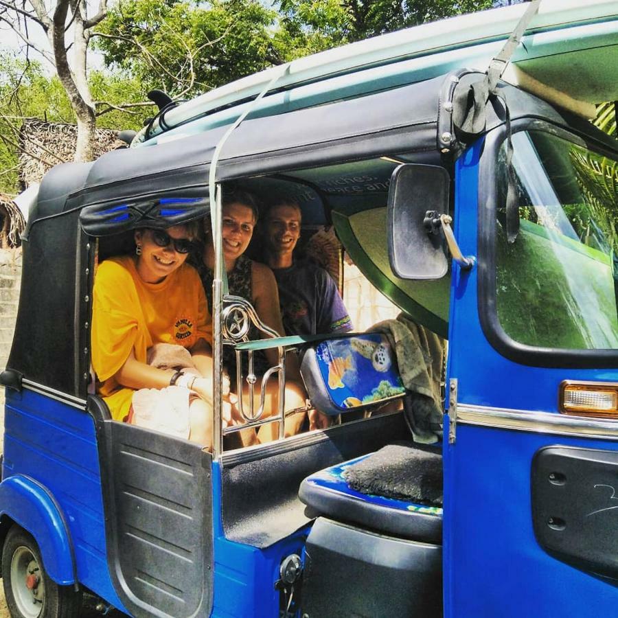 Eastwind Surf Camp Hotel อารูกัมเบย์ ภายนอก รูปภาพ